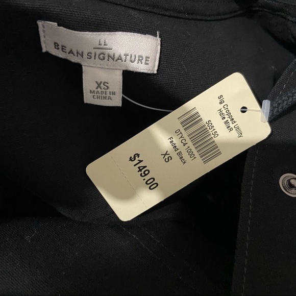 NWT LL Bean XS Black Signature Cropped Utility Hoodie $149 - Picture 5 of 6